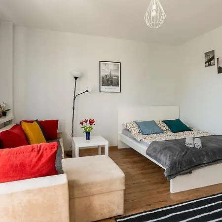 Bright&modern Manufaktura&orientarium Near Atlas Arena