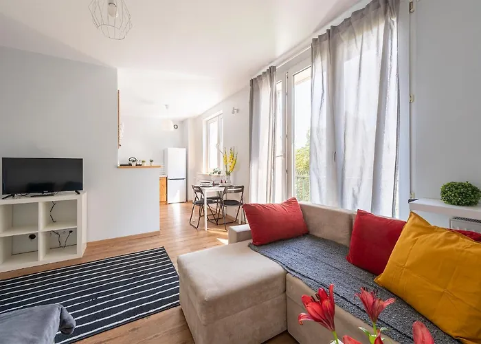 Bright&modern Manufaktura&orientarium Near Atlas Arena *